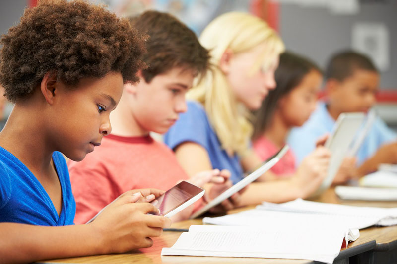 MooCTab_Tablets_NFC_News NFC in education